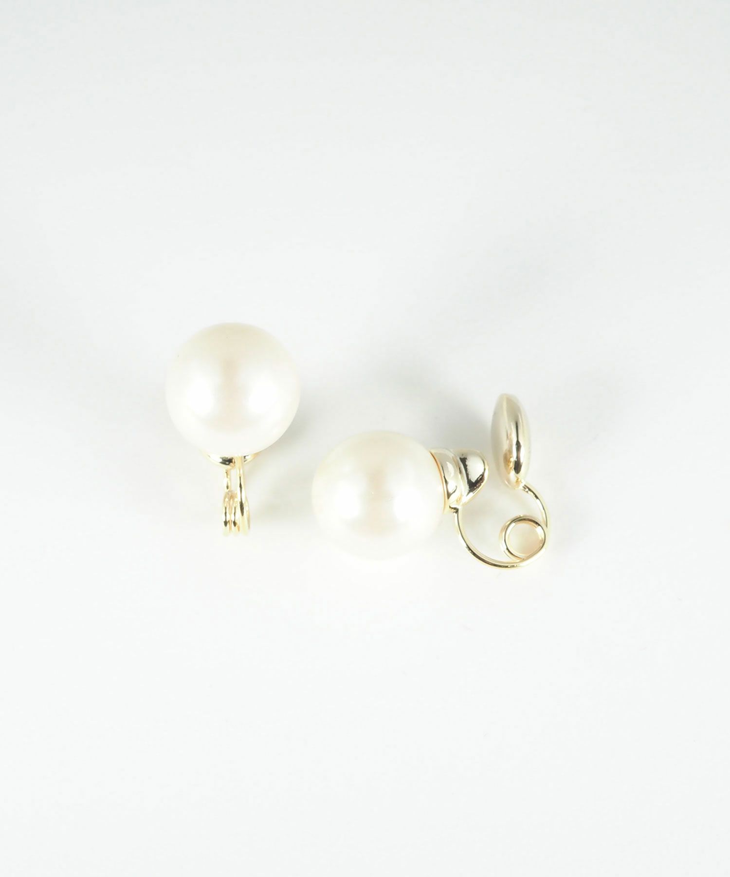 パールグランループフィットイヤリング