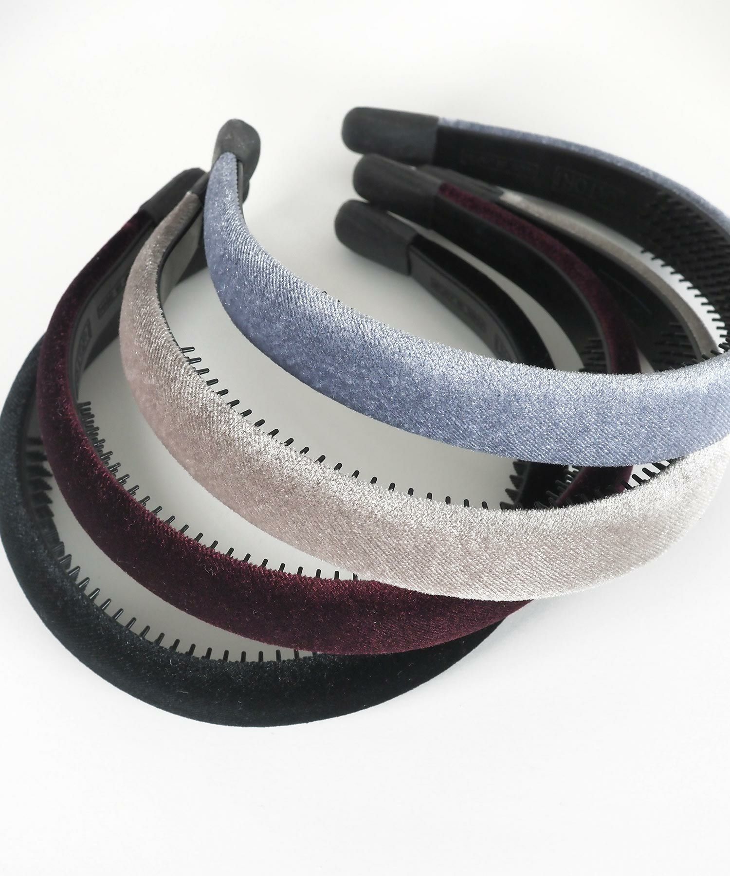 痛くならないベロアカチューシャ