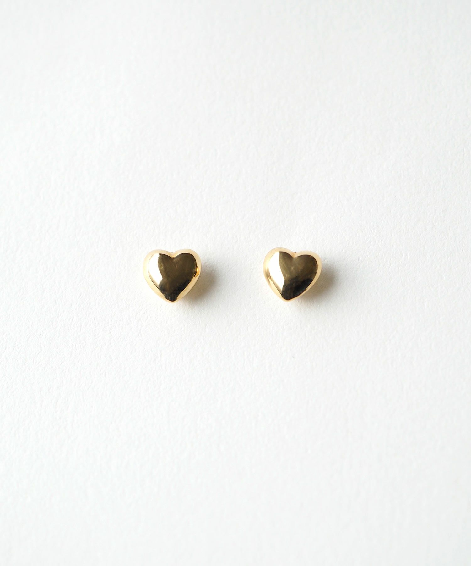 【web限定】[K18]プランプハートピアス