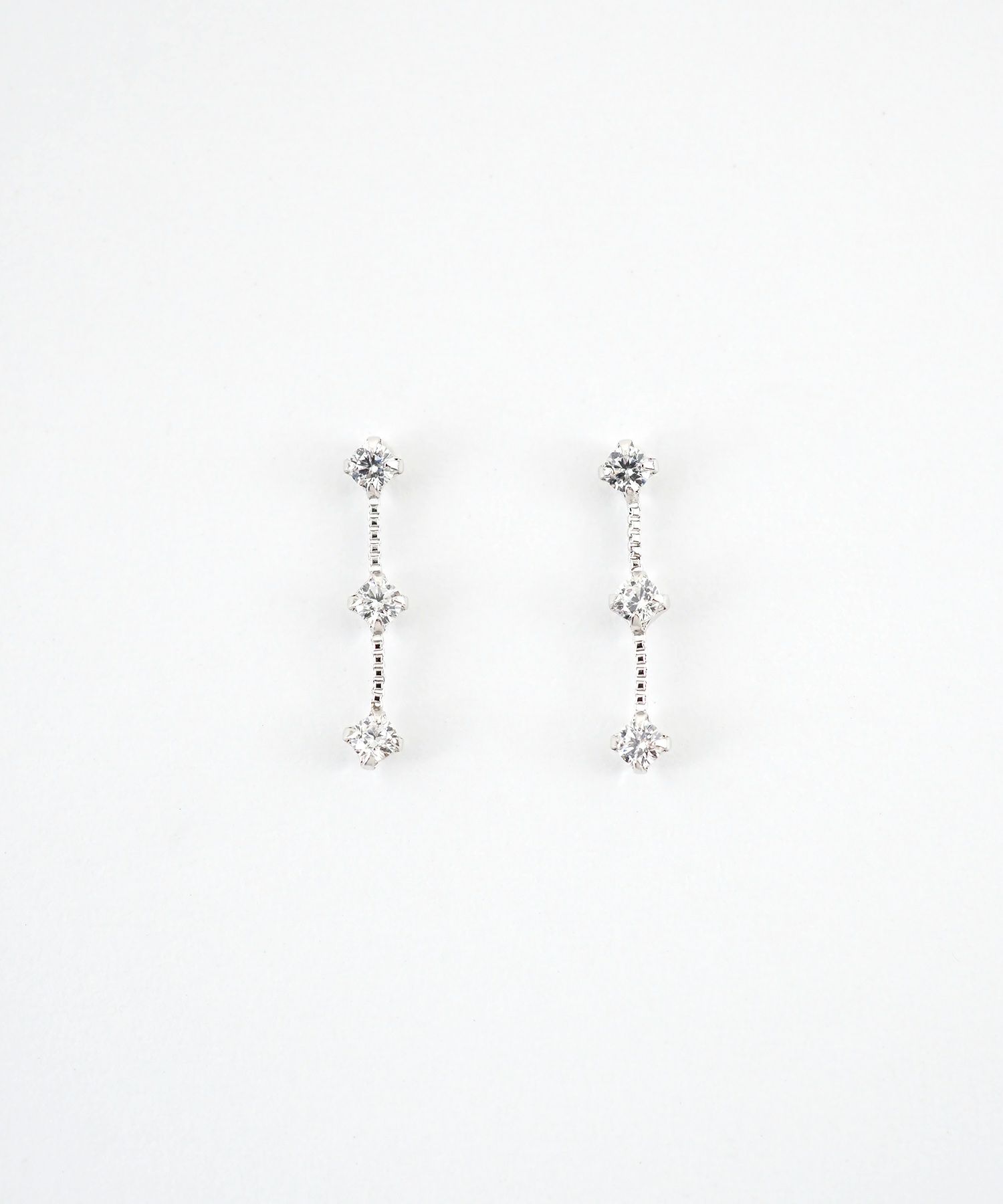 【web限定】[K10]WGトロワジルコニアピアス