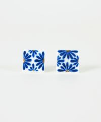 美濃焼タイル手描きの小さなタイルピアス