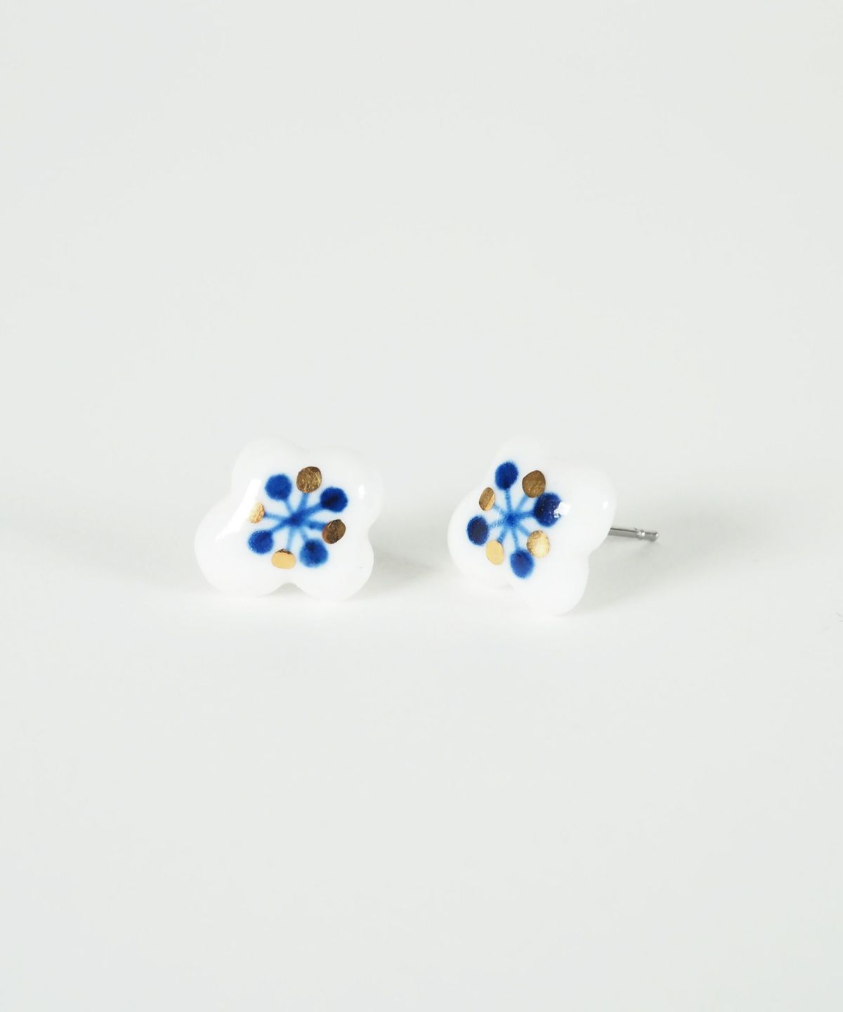 美濃焼タイルわたぐもピアス