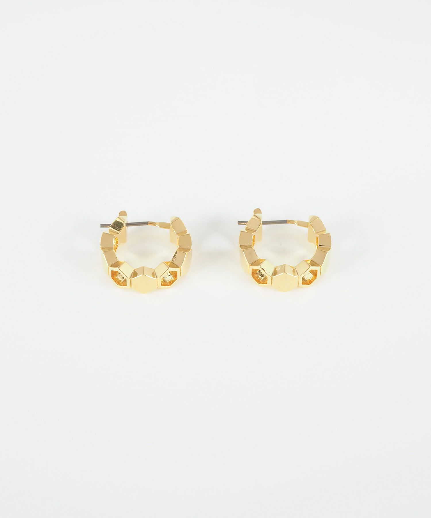ヘキサゴンフープピアス