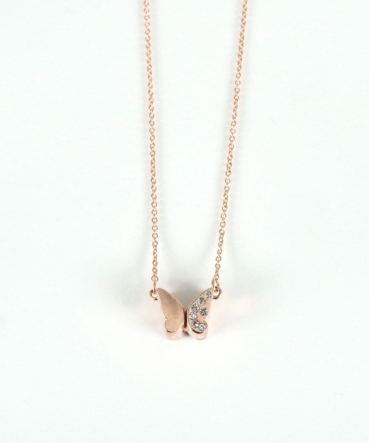 ビジューバタフライマグネットペンダント