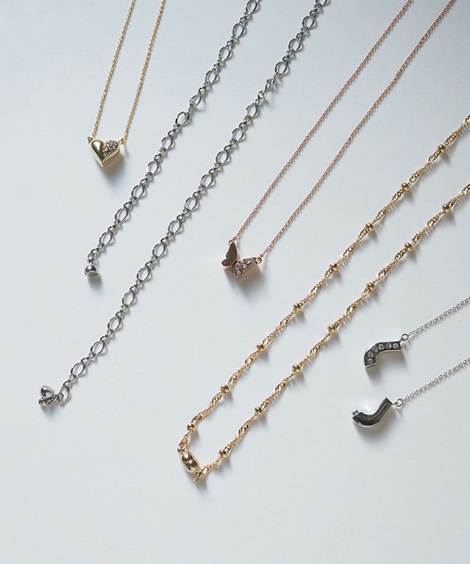 ビジューホースシューマグネットペンダント