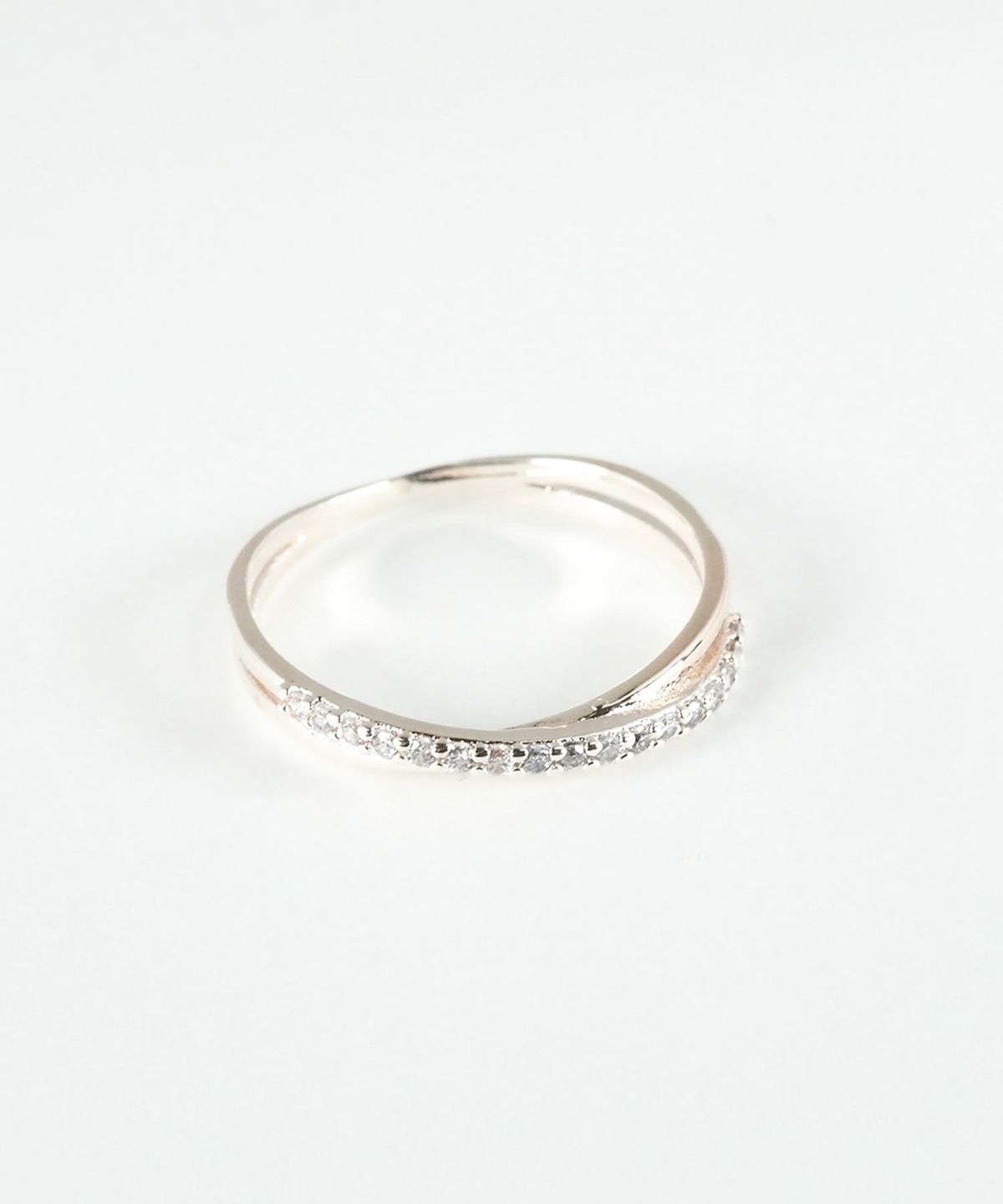 クロスラインストーンリング