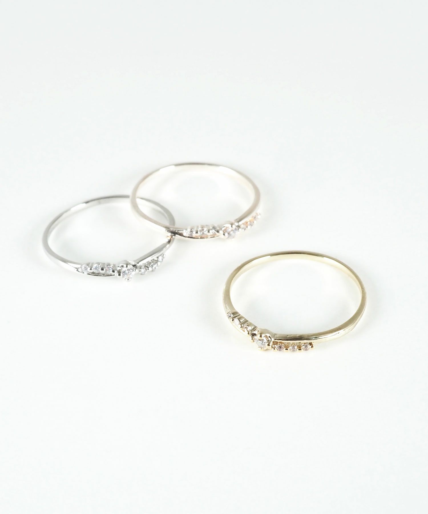 センターストーンクロスリング