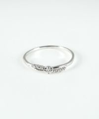 センターストーンクロスリング