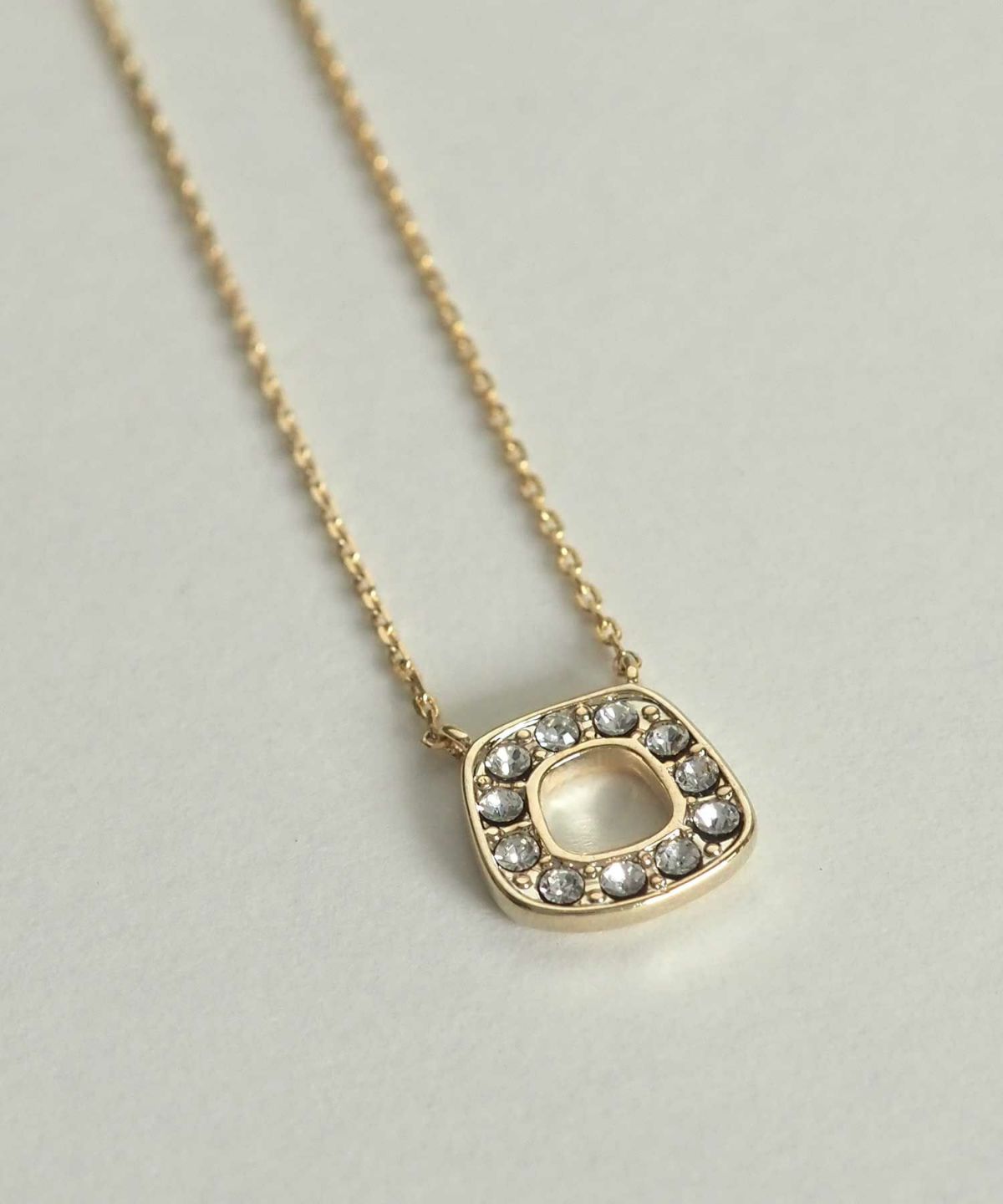 トラぺゾイドプチペンダント【MUK petite charme】