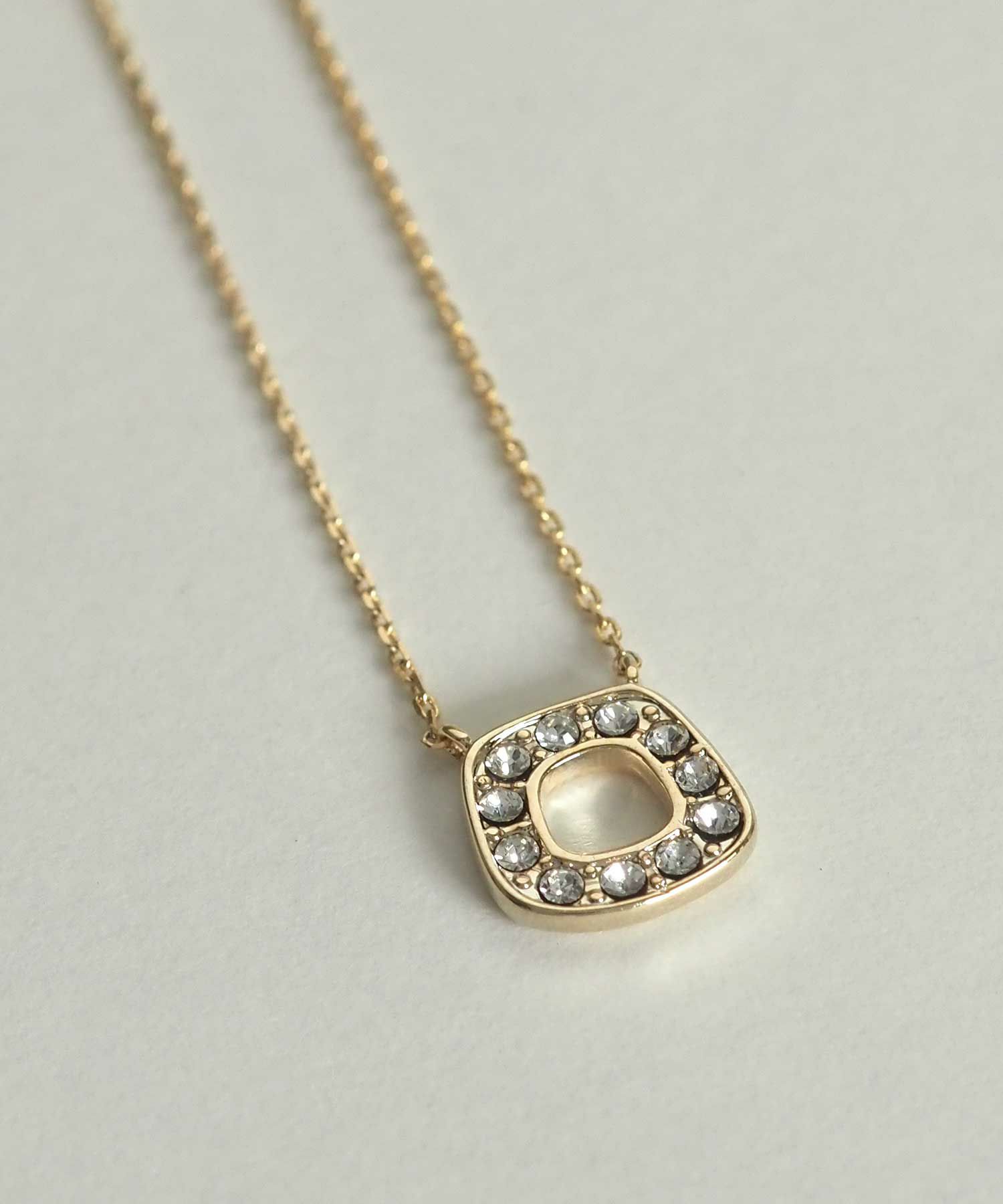 トラぺゾイドプチペンダント【MUK petite charme】