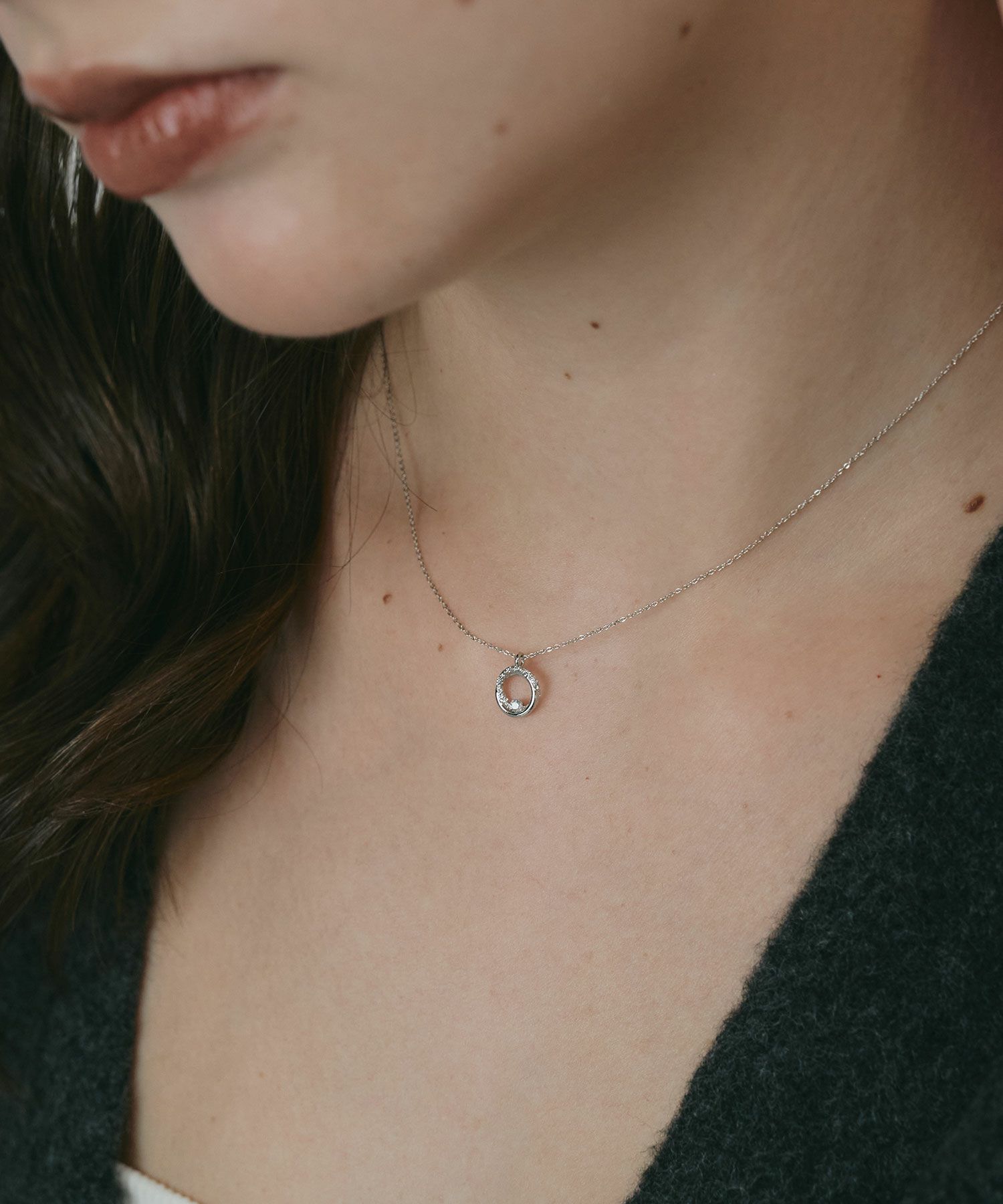 サークルストーンプチペンダント【MUK petite charme】