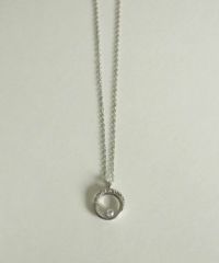 サークルストーンプチペンダント【MUK petite charme】