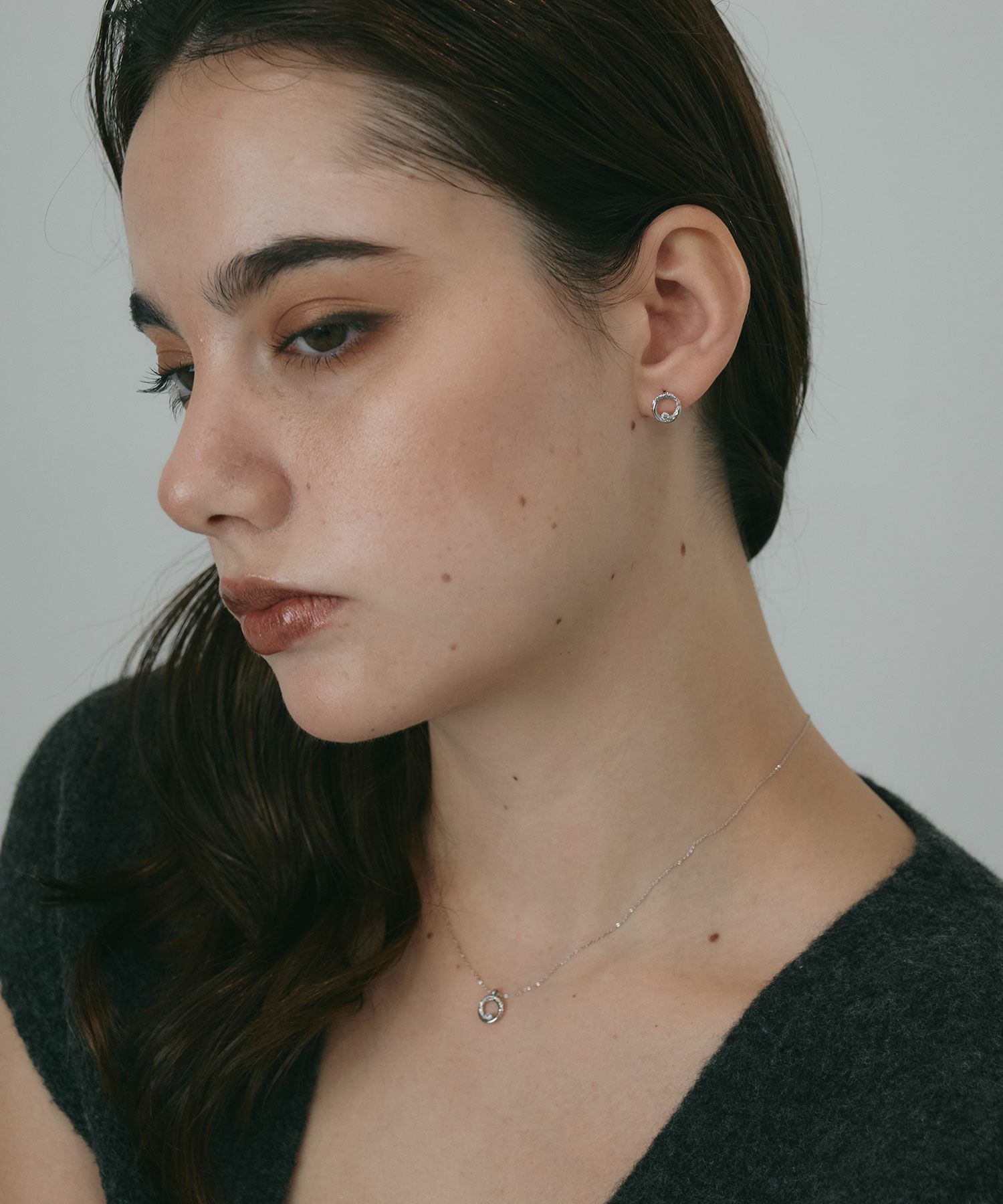 サークルストーンチタンポストピアス【MUK petite charme】