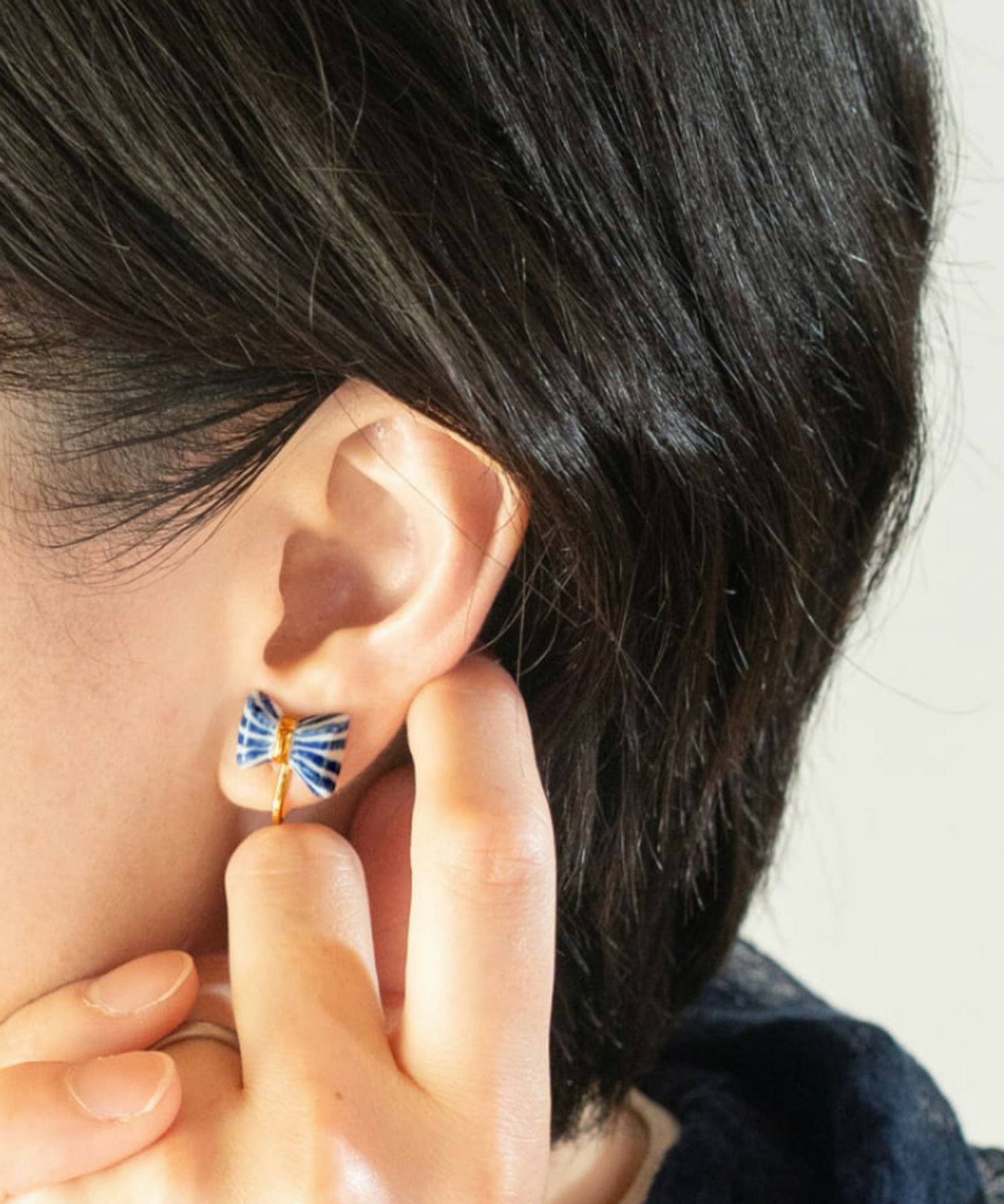 美濃焼タイルリボンイヤリング