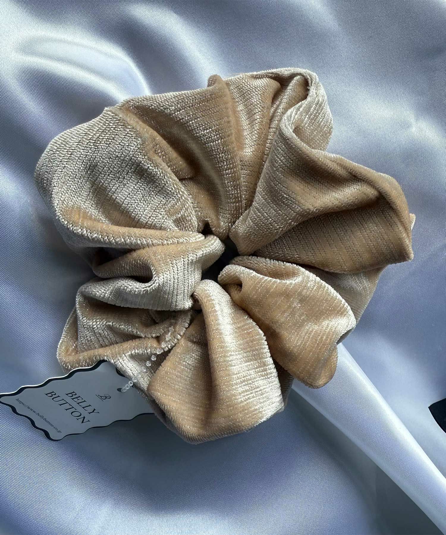 金糸ベロアシュシュ