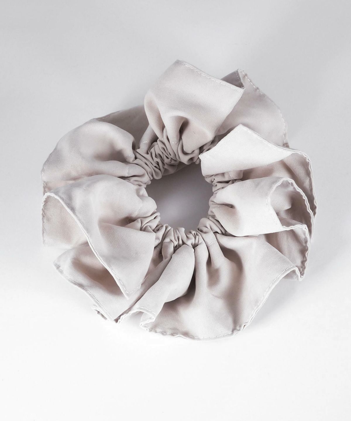 シンプルフリルシュシュ