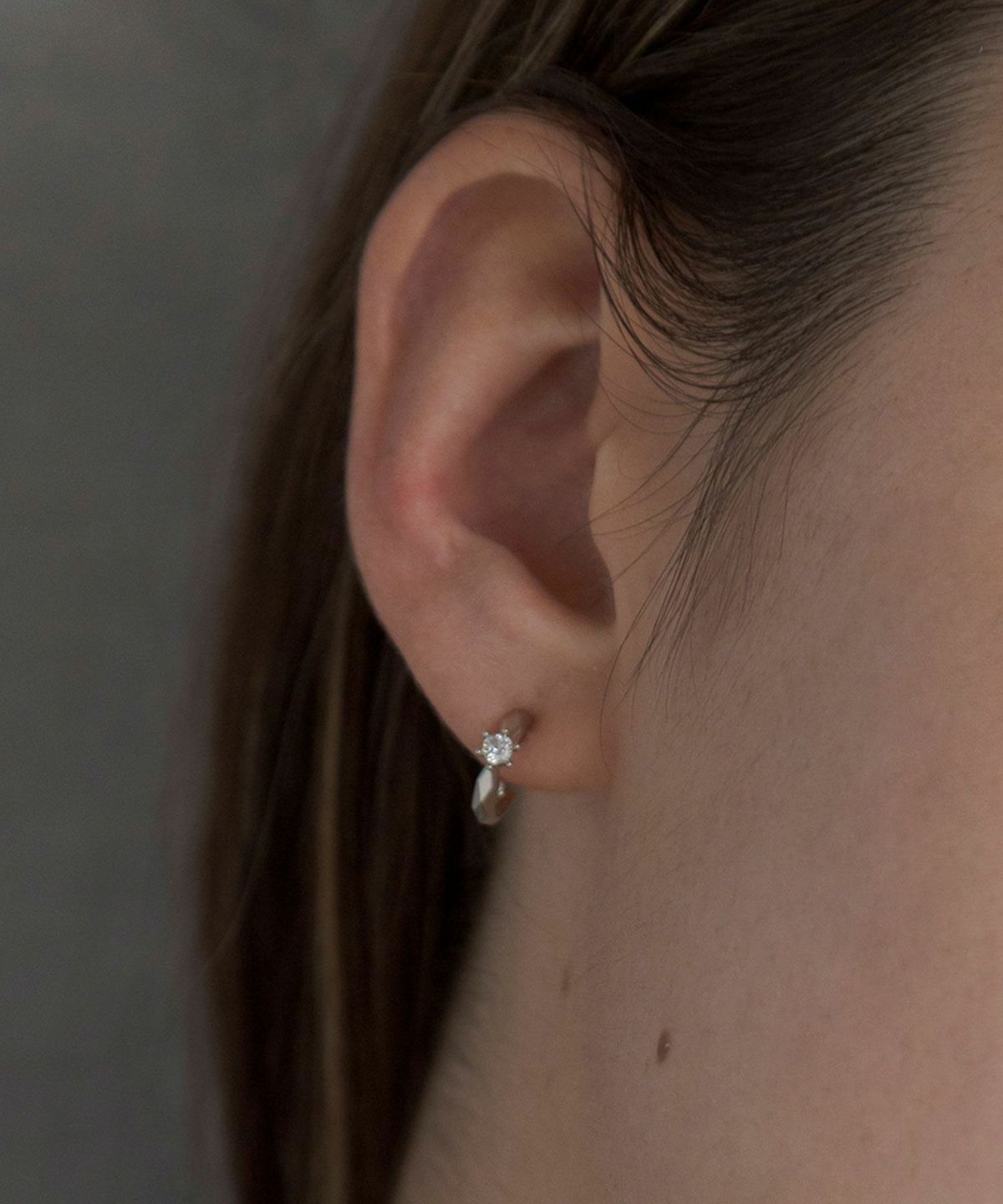 【web限定】ストーンダイヤカットループフィットイヤリング