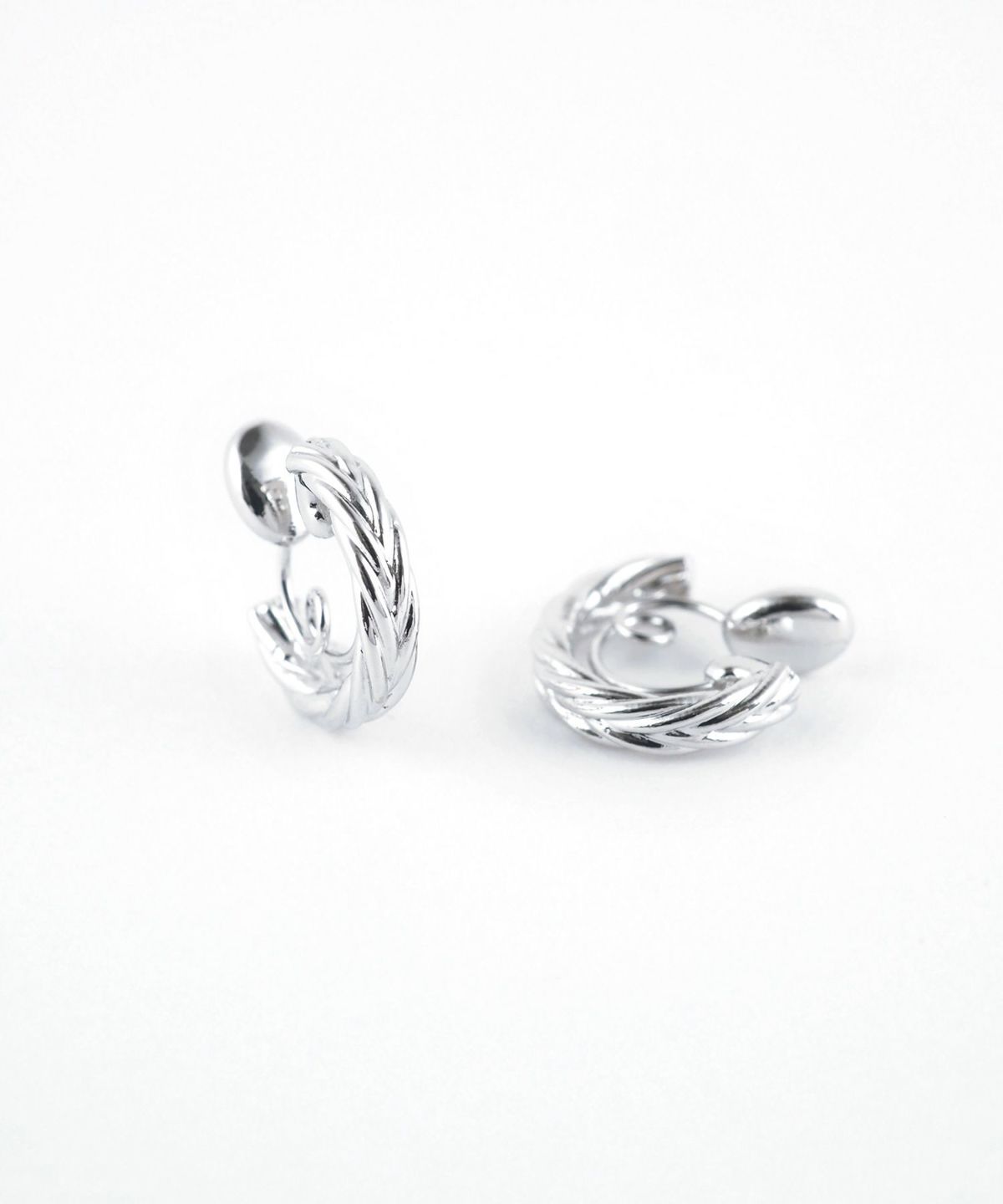 【web限定】ブレードループフィットイヤリング