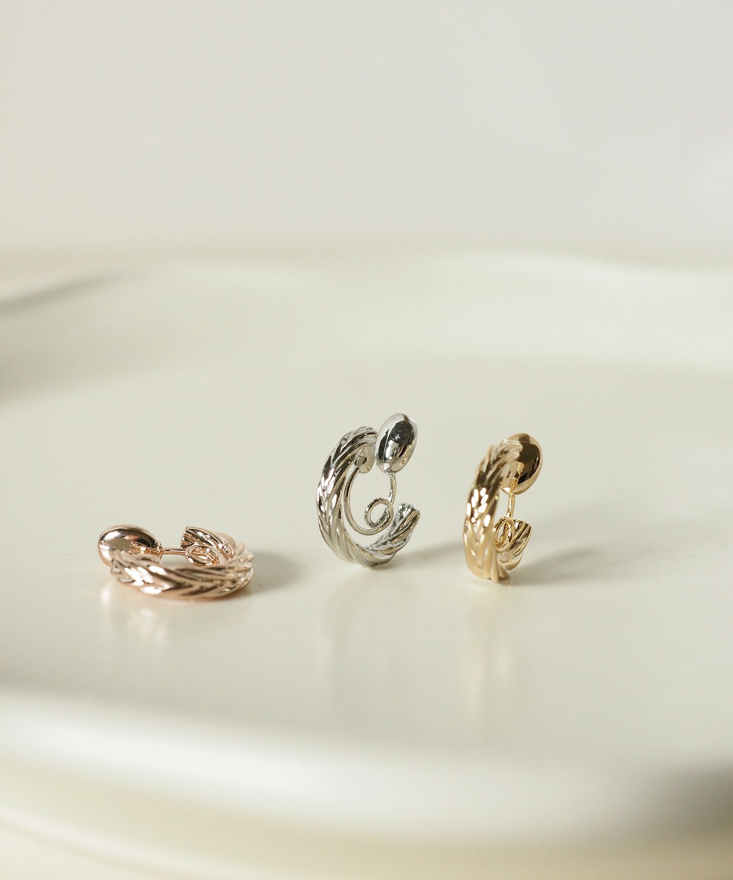 【web限定】ルミブレードフープループフィットイヤリング【Lumirise】