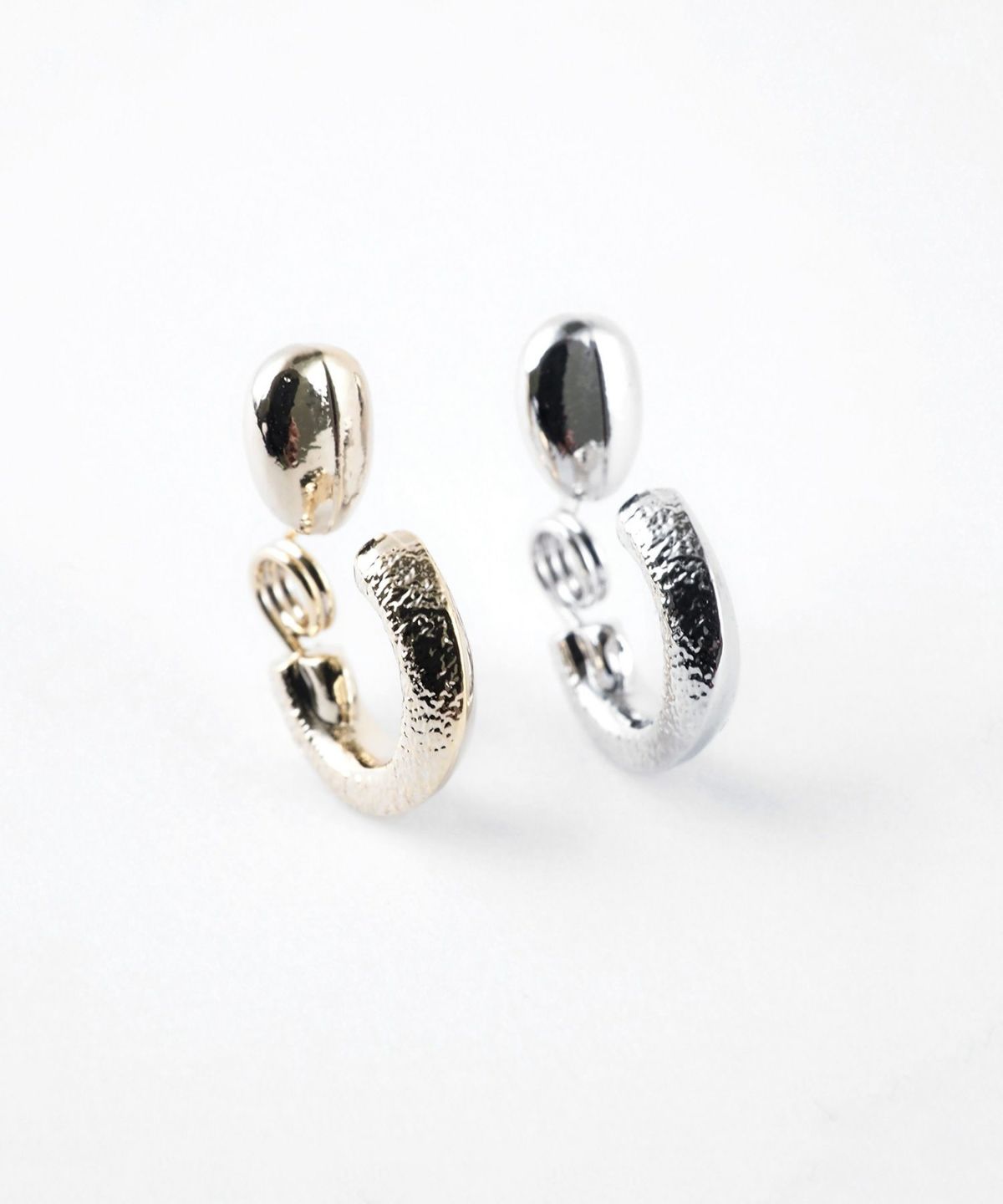 【web限定】ダブルテクスチャタイニーループフィットイヤリング