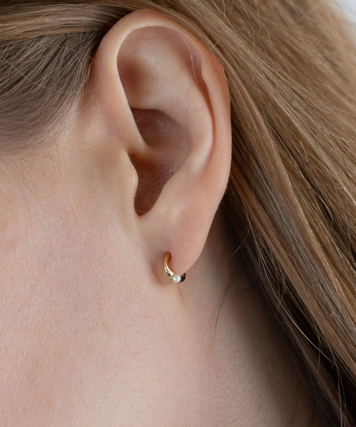 【web限定】ポイントパールタイニーループフィットイヤリング