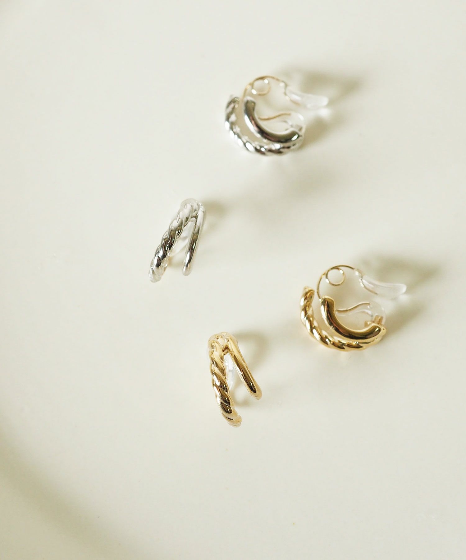 【web限定】ルミレイヤーフープクリスタルループフィットイヤリング【Lumirise】