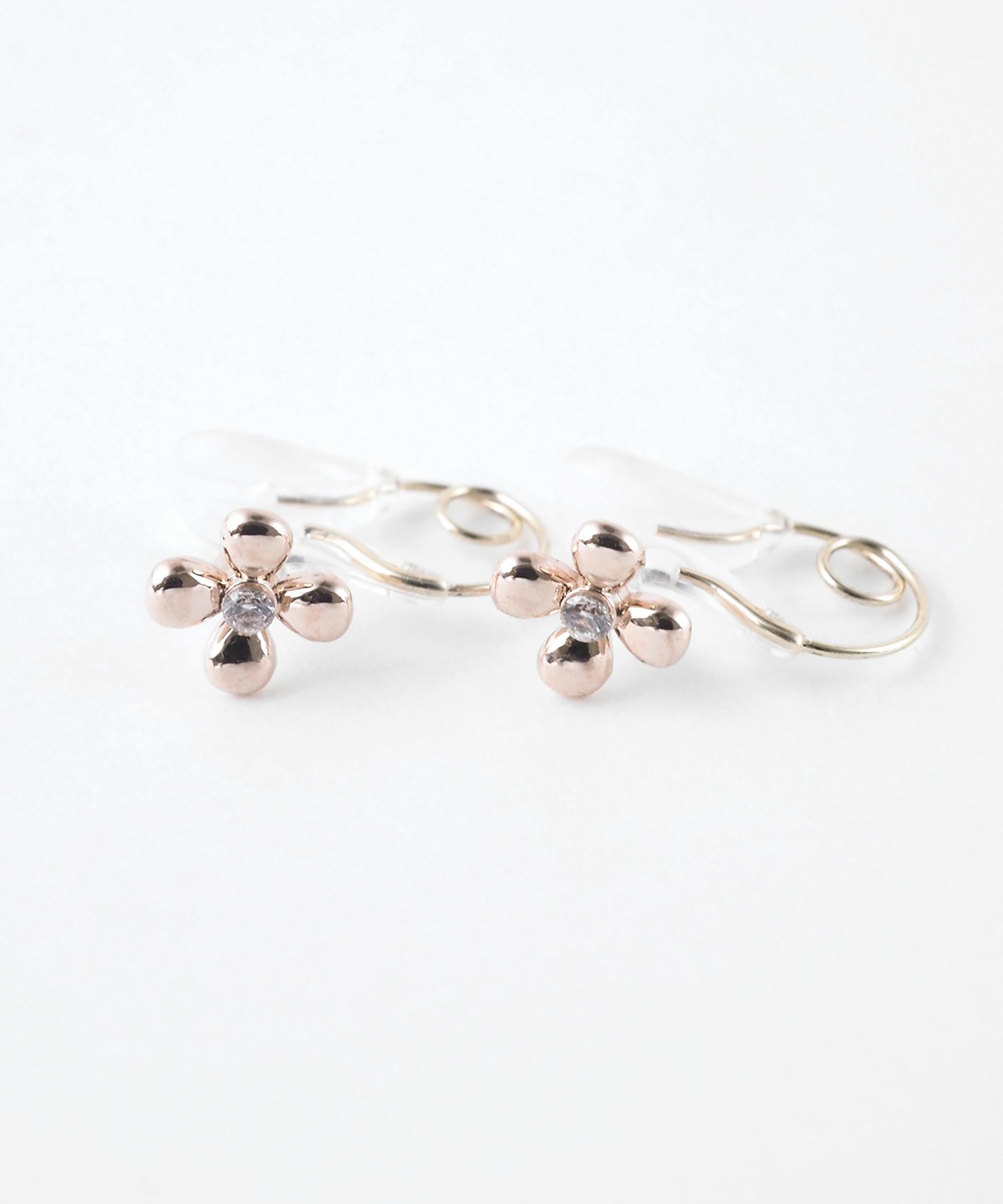 【web限定】メタルフラワークリスタルループフィットイヤリング