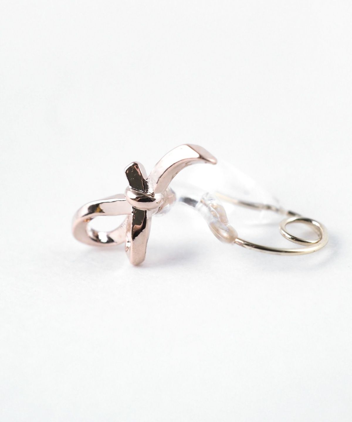 【web限定】ルミノットクリスタルループフィットイヤリング【Lumirise】