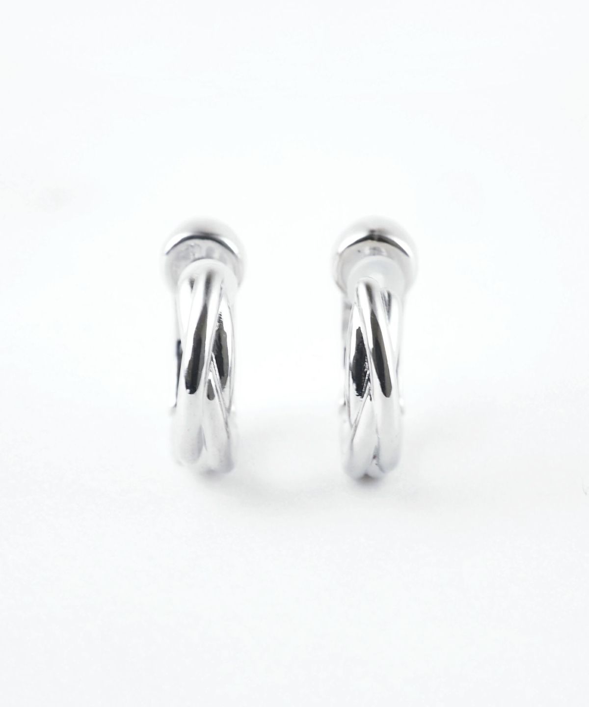 【web限定】クロスラインセラミックポストスムースピアス