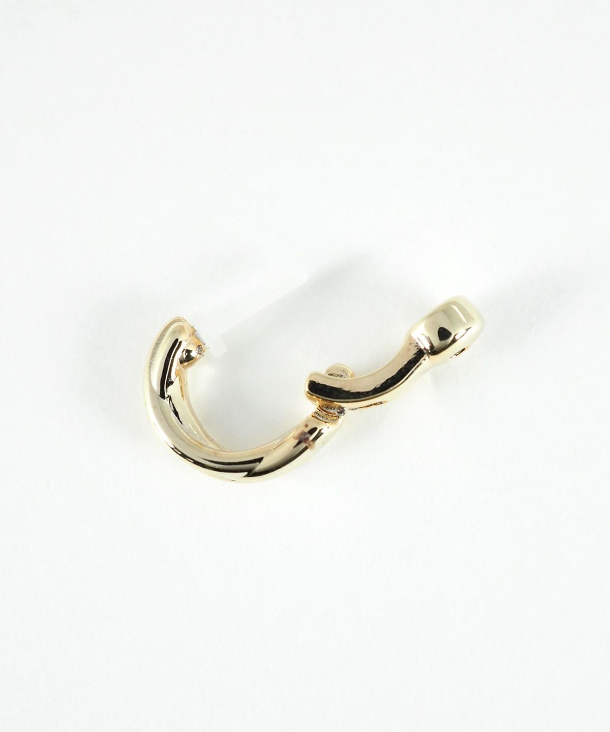 【web限定】クロスラインセラミックポストスムースピアス