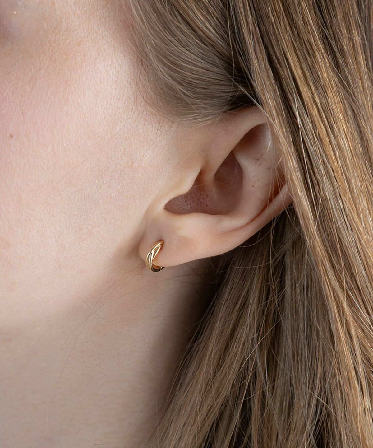 【web限定】クロスラインセラミックポストスムースピアス