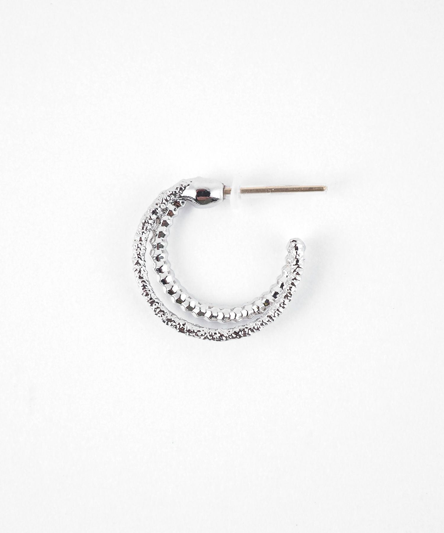 【web限定】ダブルテクスチャライン樹脂コーティングポストピアス