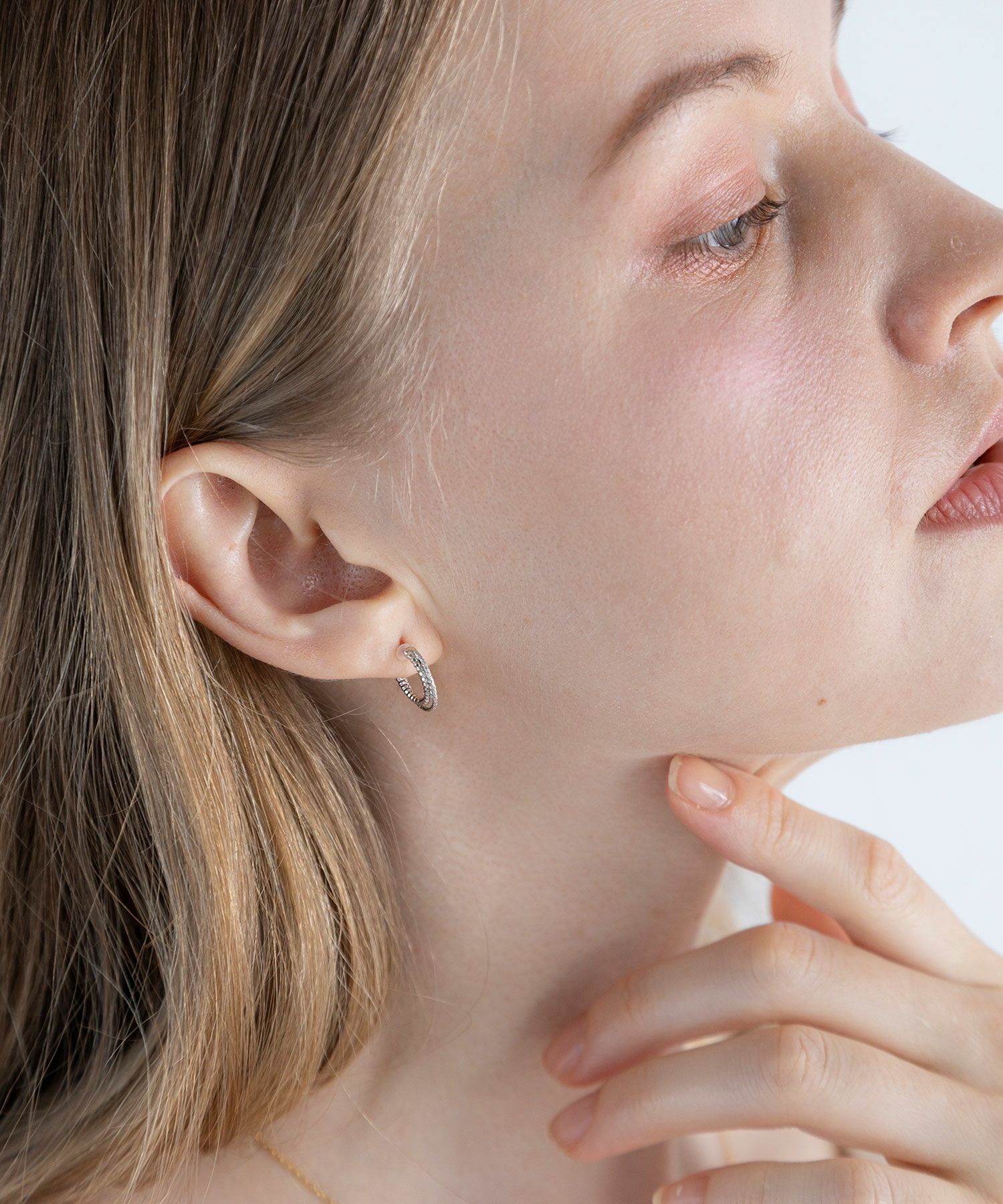 【web限定】ルミレイヤースパークフープ樹脂コーティングポストピアス【Lumirise】