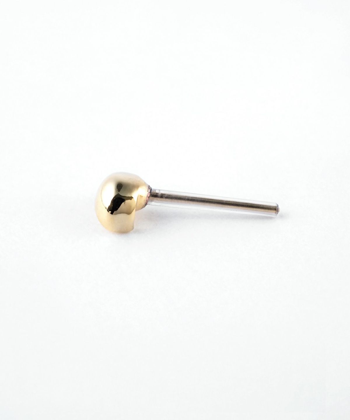 【web限定】カーブボール樹脂コーティングポストピアス