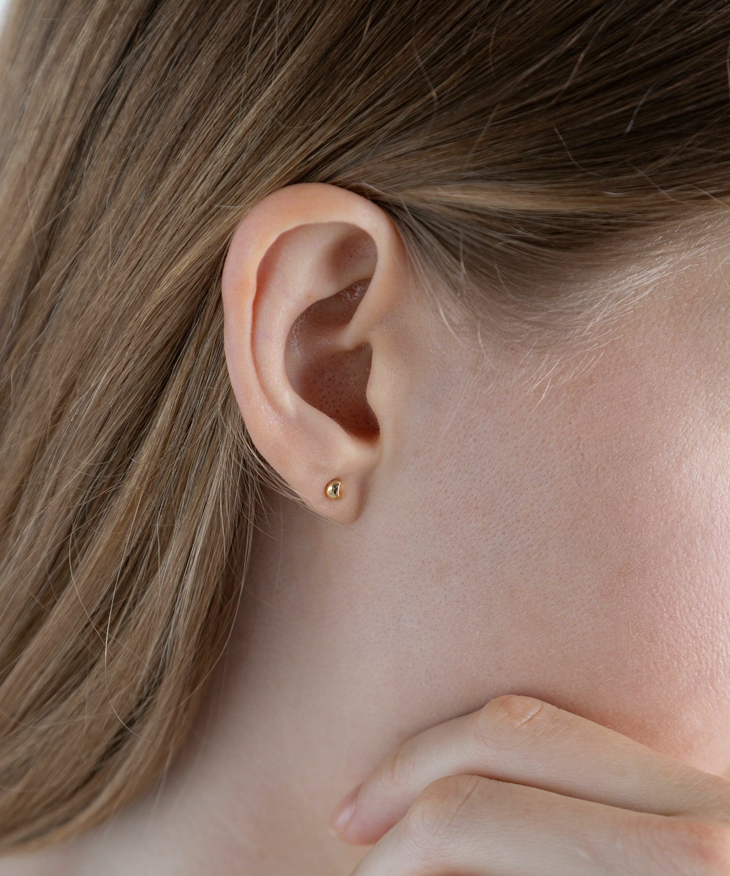 【web限定】カーブボール樹脂コーティングポストピアス