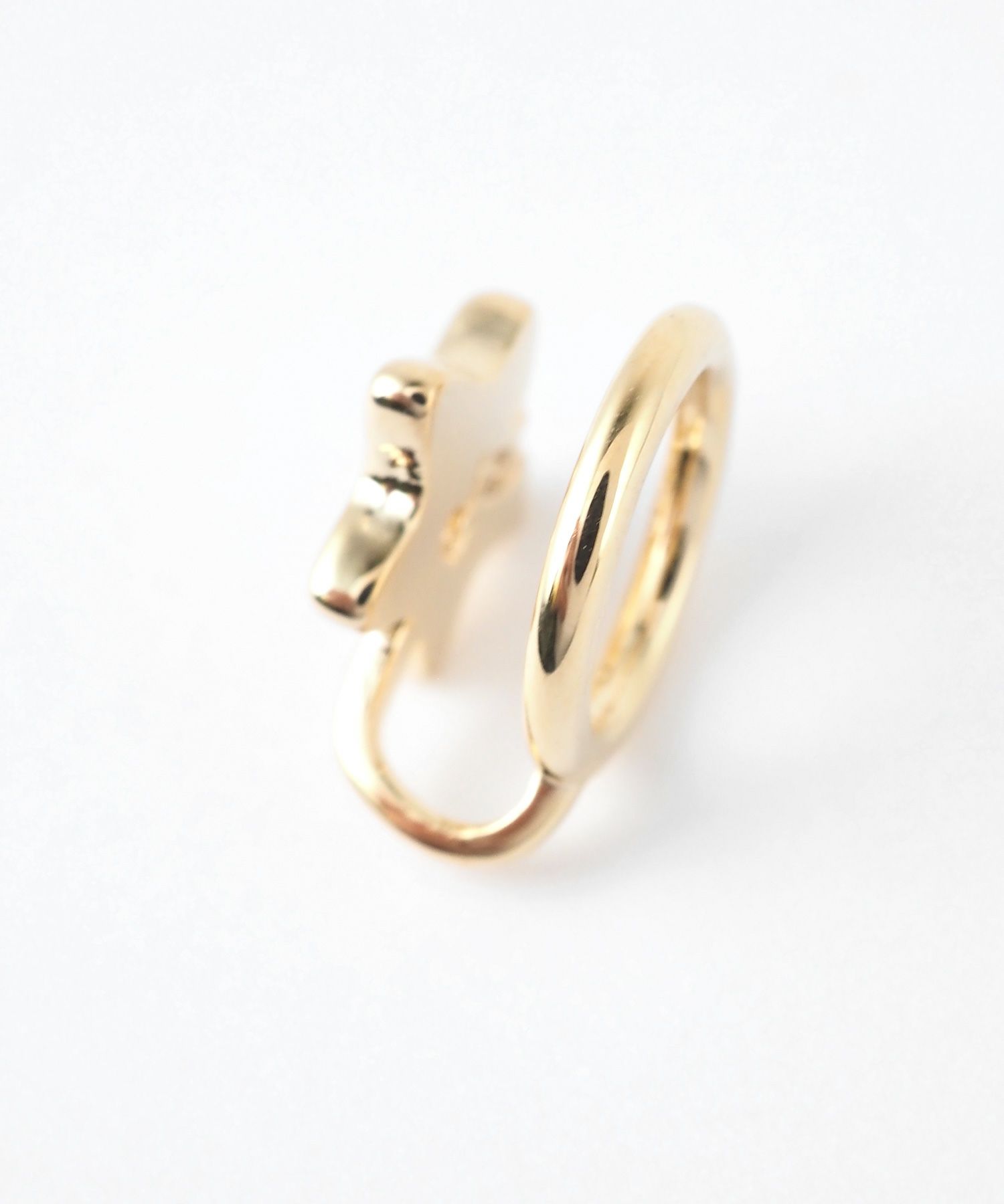 一粒ストーンスターラウンドメタルイヤリング