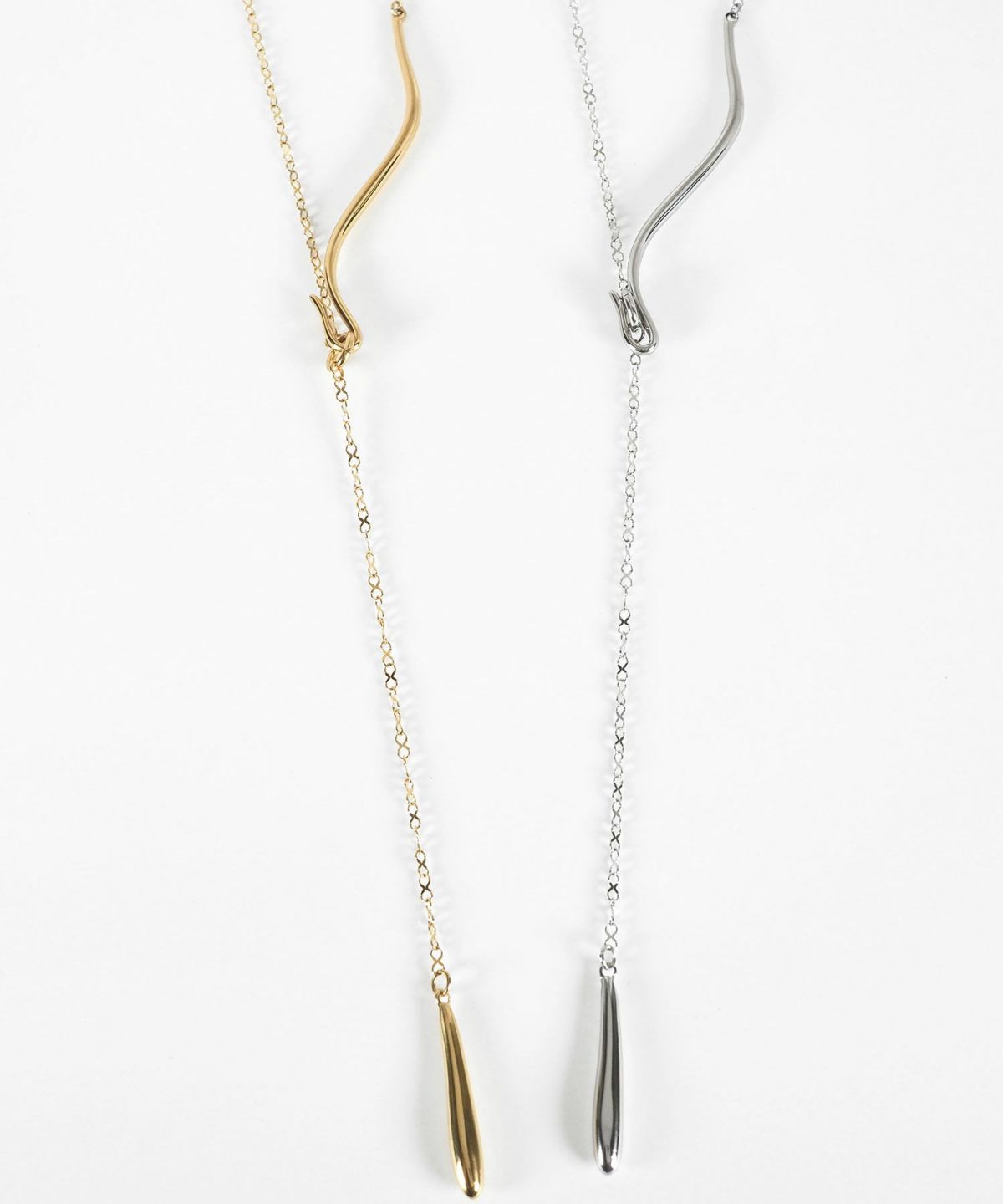 ドロップメタルスイングネックレス【MUK lucenzio】