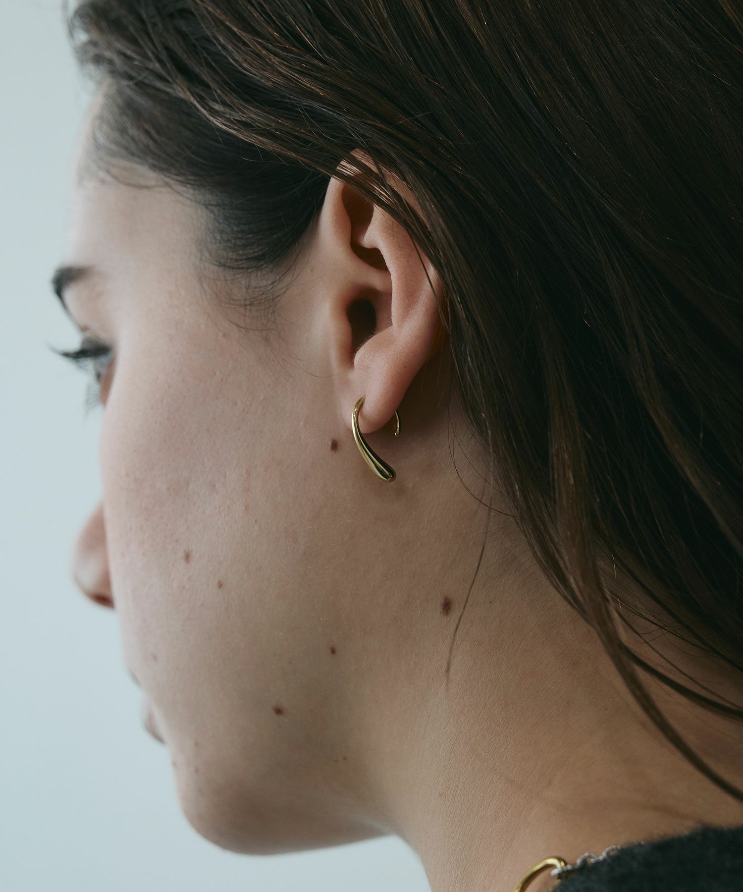 ミニドロップステンレスフックピアス【MUK lucenzio】