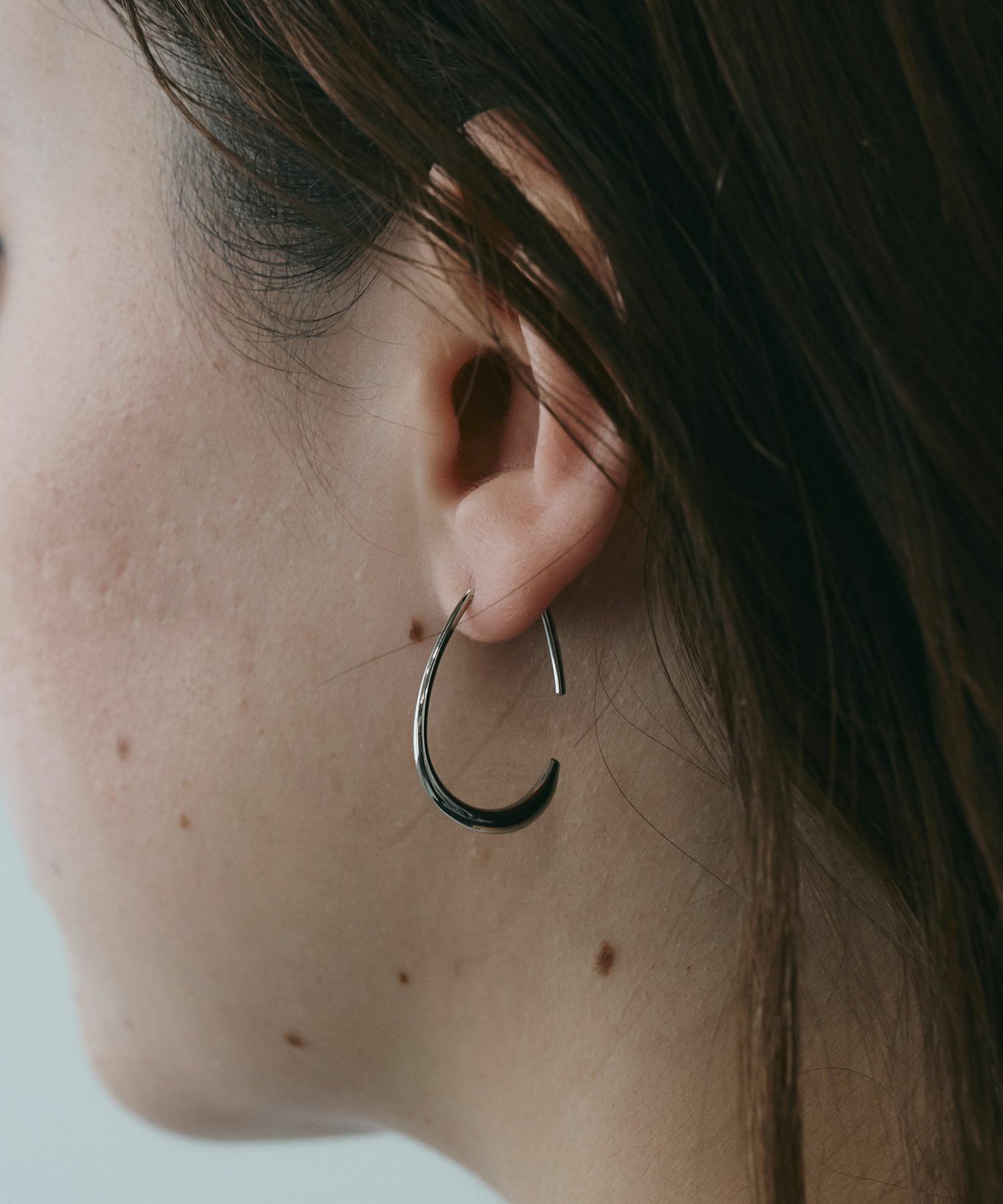 ドロップフープステンレスフックピアス【MUK lucenzio】 | 【公式】MUK