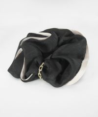 チェーンラインチャーム付きシュシュ