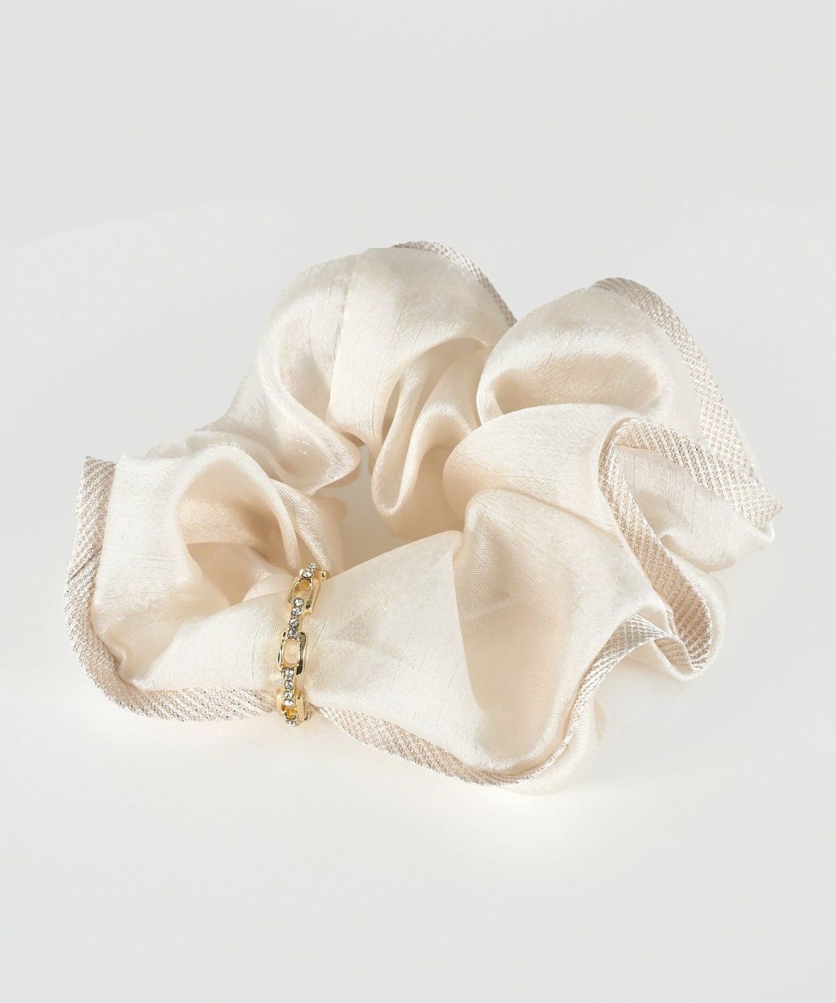 チェーンラインチャーム付きシュシュ | 【公式】MUK ONLINE SHOP｜人気