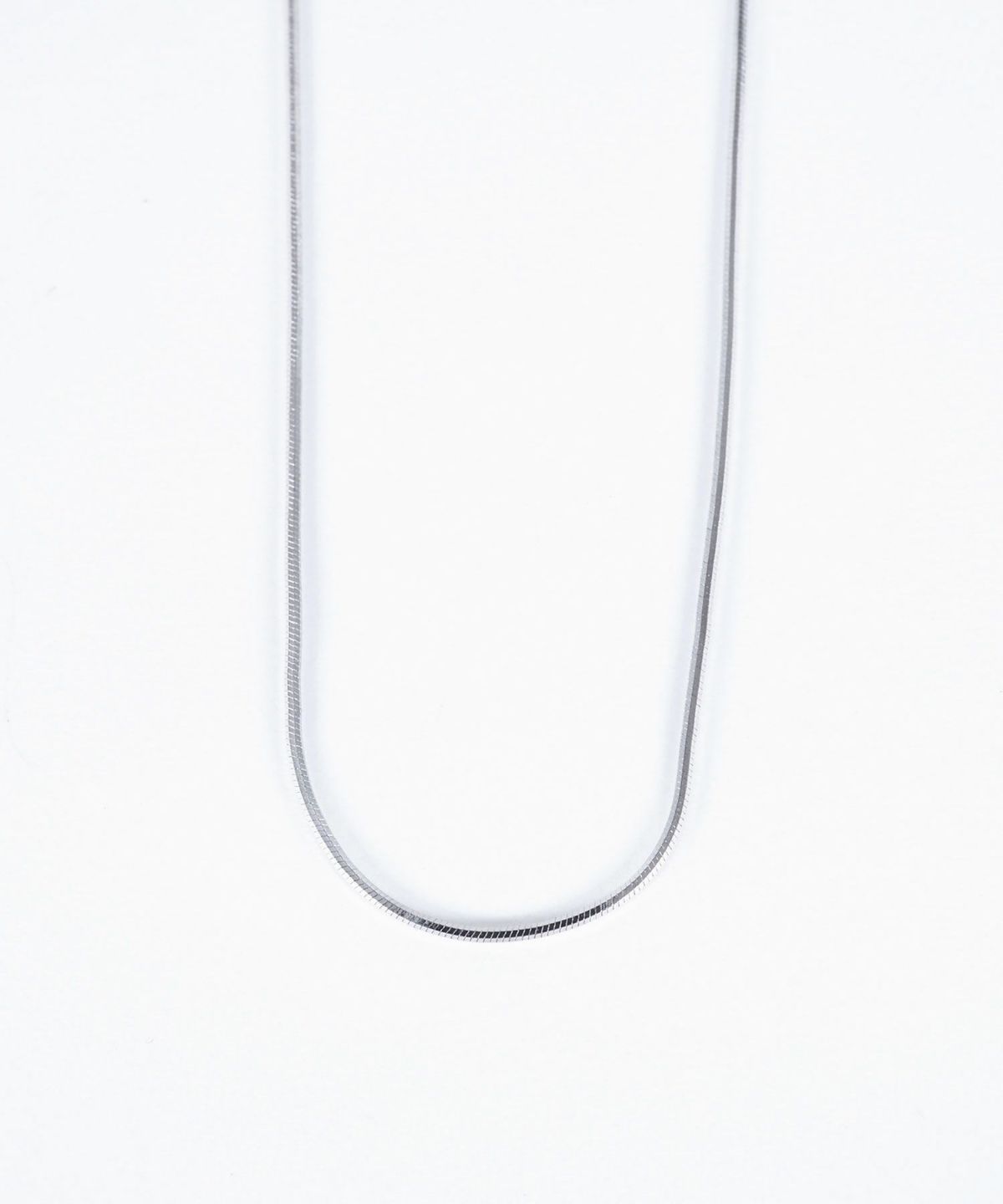 スネークスリムネックレス