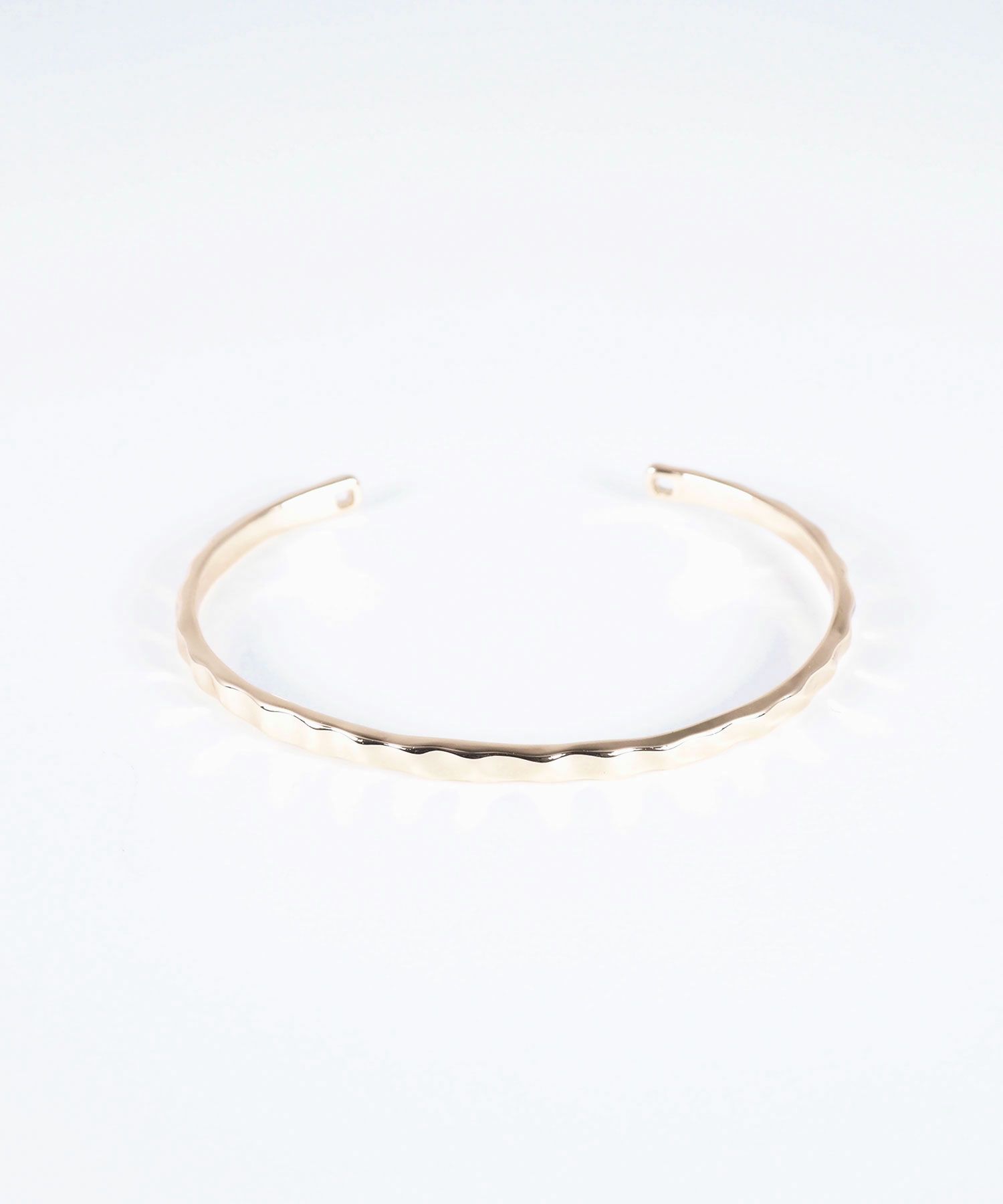 ハンマードバングル