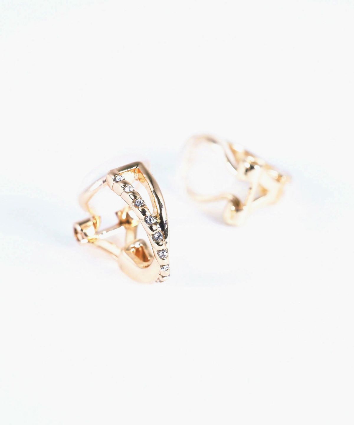 クロスストーンクリップイヤリング