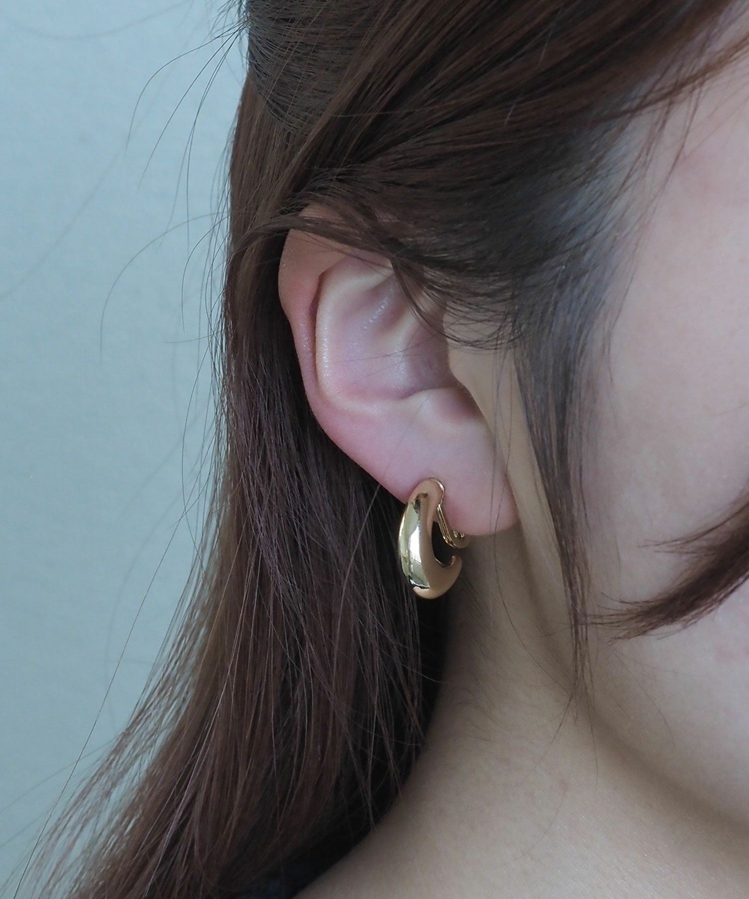 ぷっくりメタルフープクリップイヤリング