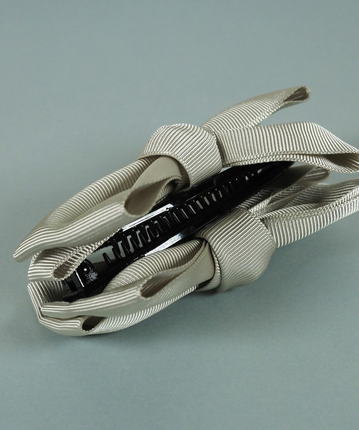 グログランリボンバナナクリップ【JUNO PREMIUM】