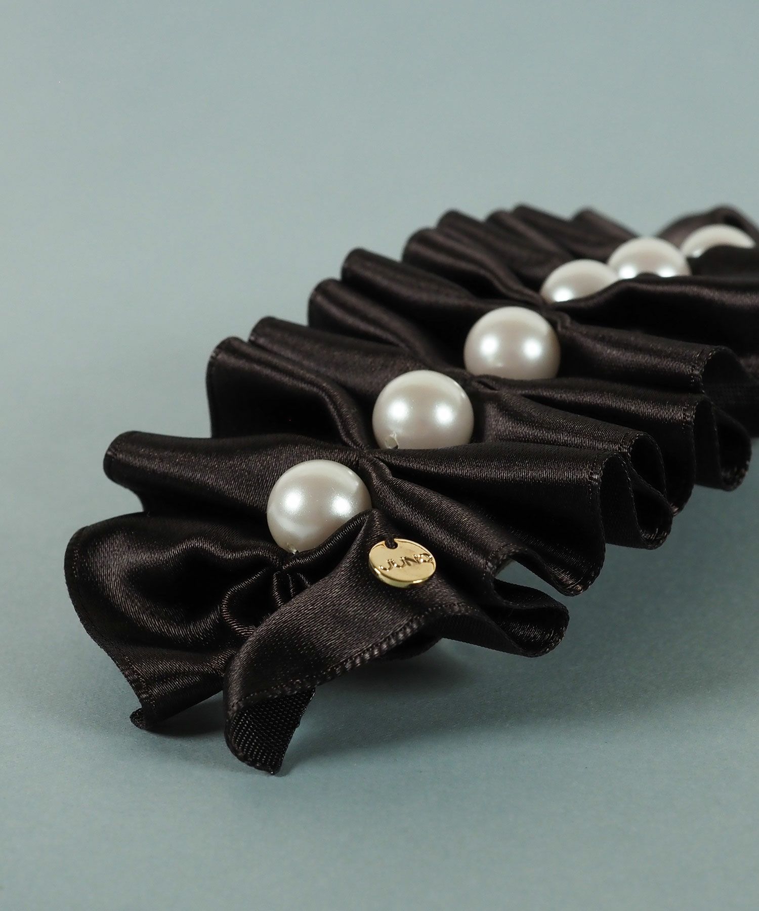 サテンリボンフリルパールバレッタ【JUNO PREMIUM】 | 【公式】MUK