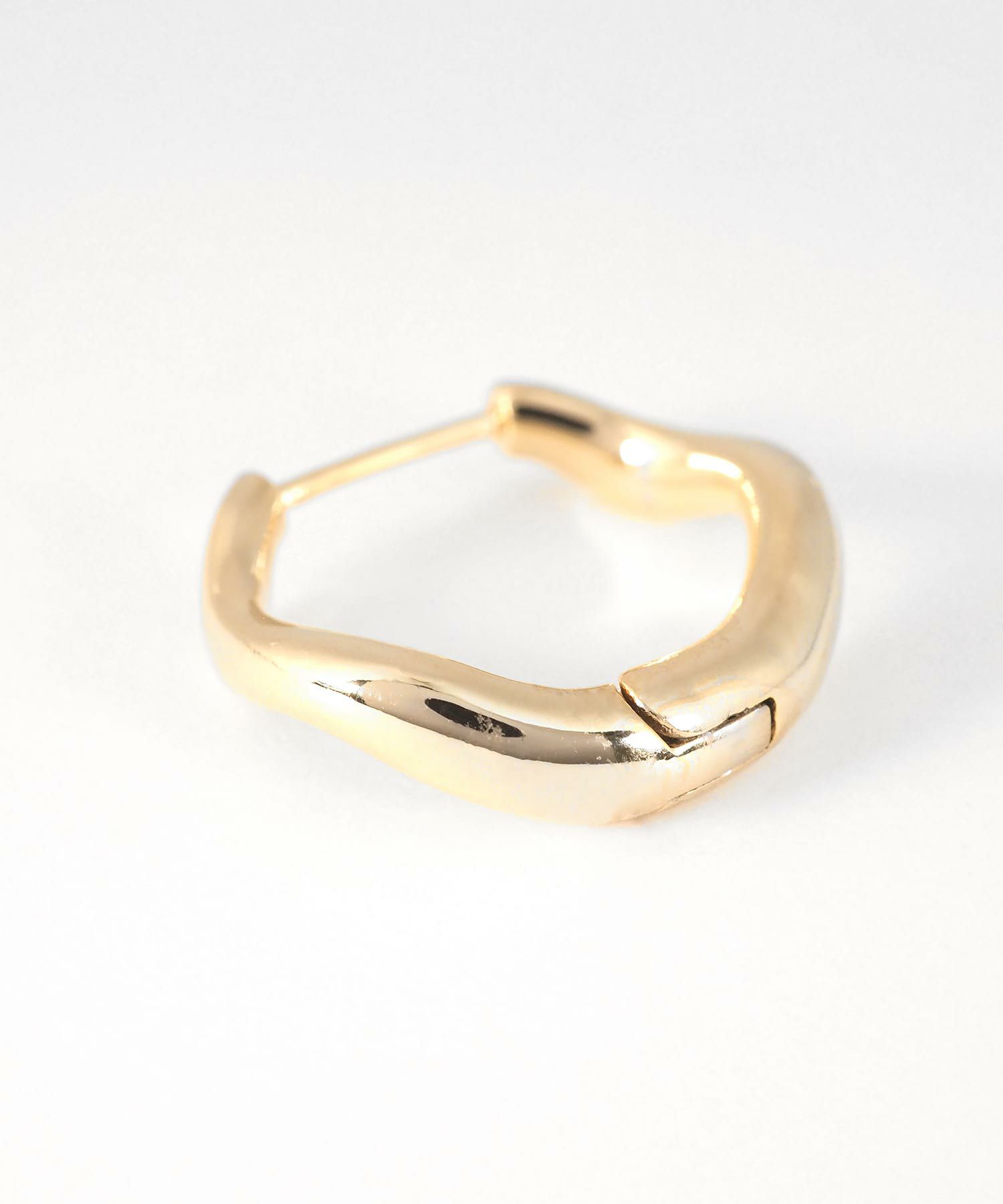 ニュアンススプリングフープピアス