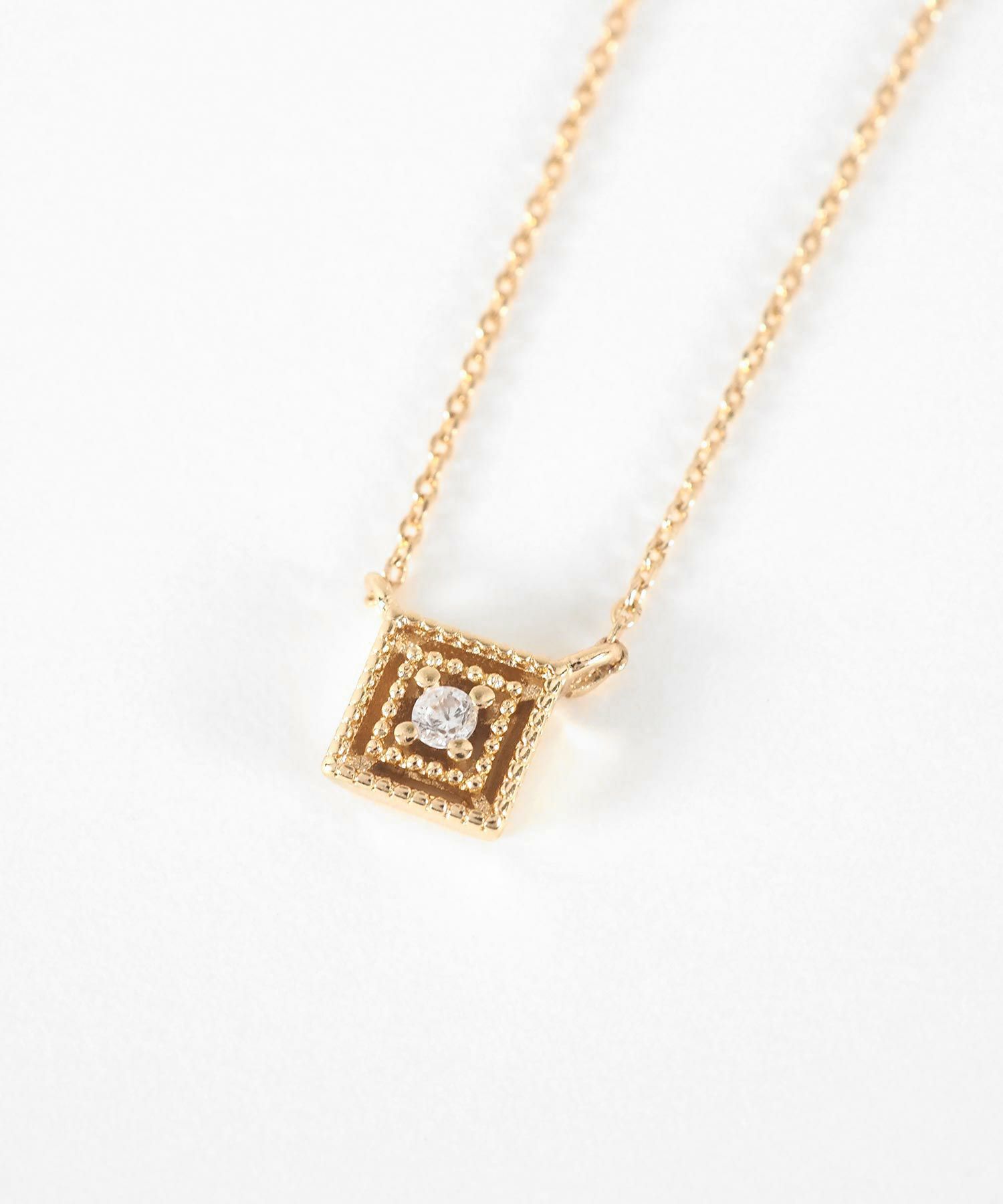 スクエアフレームプチペンダント