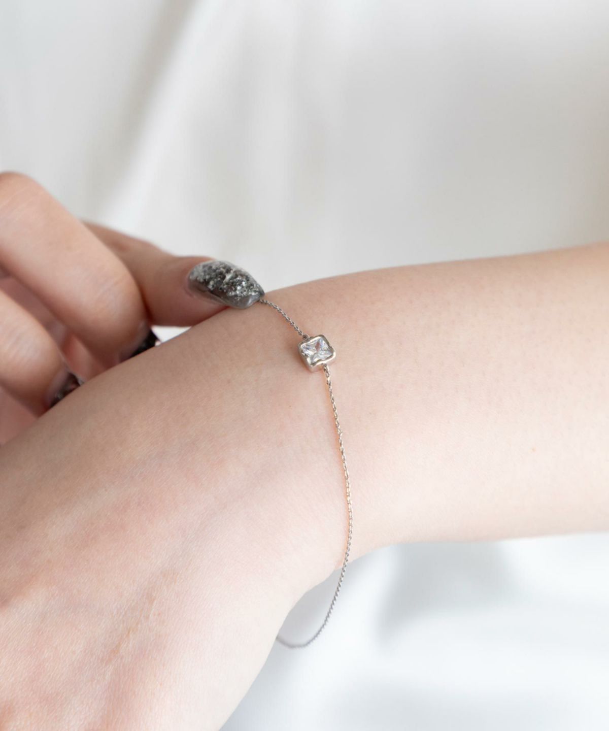 キュービックスクエアブレスレット